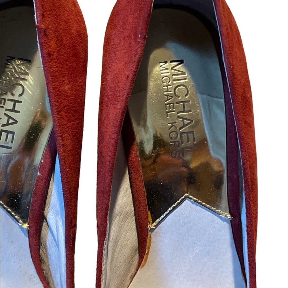 Michael Kors Burgundy Suede Pumps with Brown Leather Cap Toe - Picture 2 of 6